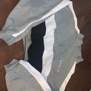 NVGTN oversized cropped pull over (gray)